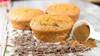 Muffin vegani alla liquirizia e cioccolato