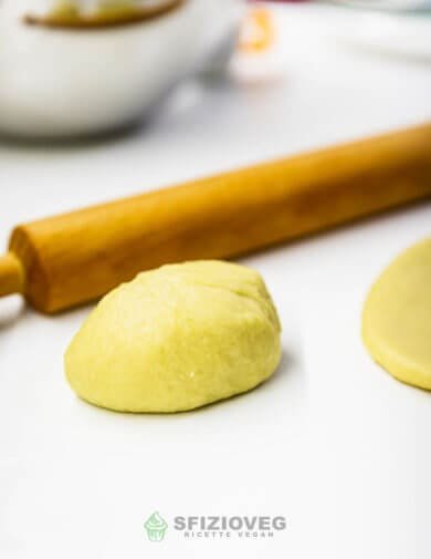 pasta bris&eacute; vegan