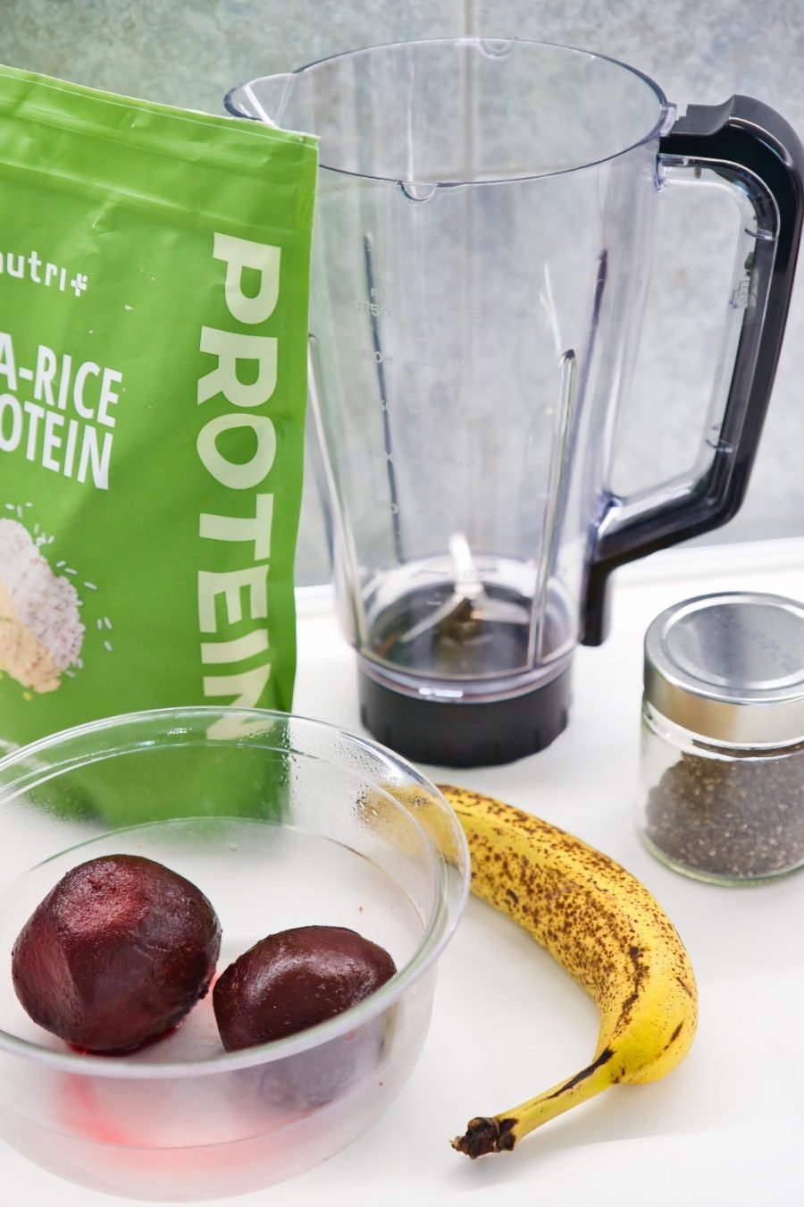 frullato proteico con rapa rossa