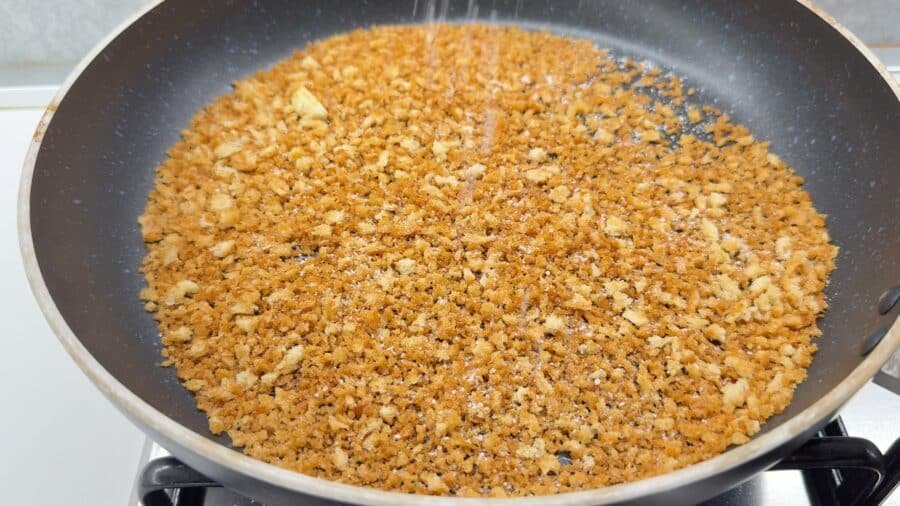 pasta con mollica croccante 2